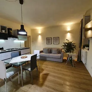 6 Via Della Rosa Appartamento