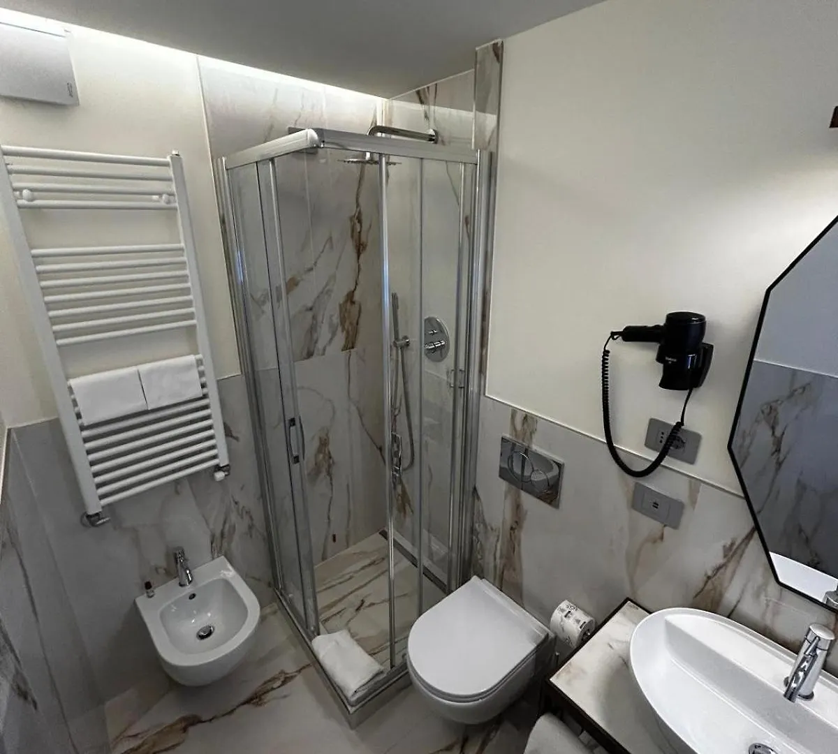 *** Hotel Albergo San Marco Venecia Italia
