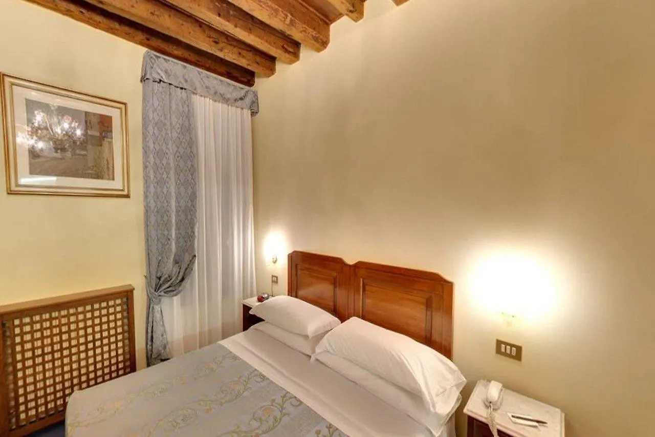 *** Hotel Albergo San Marco Venecia Italia